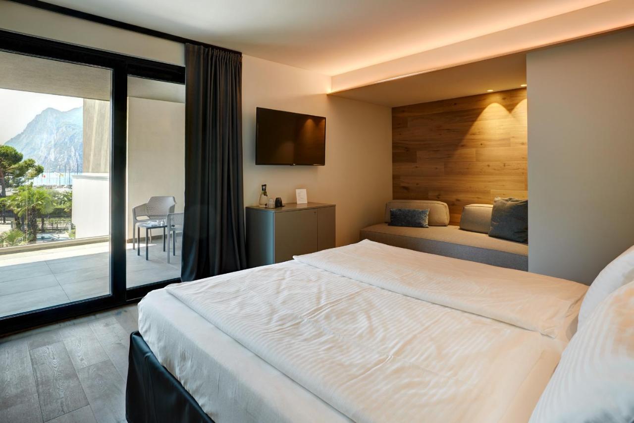 Hotel Villa Enrica Рива дел Гарда Екстериор снимка